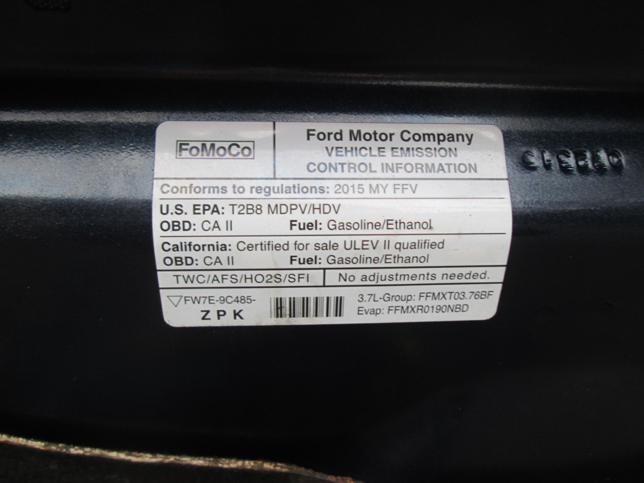 Ford Transit 250 Van Med. Roof w/Sliding Pass. 130-in. WB 2015