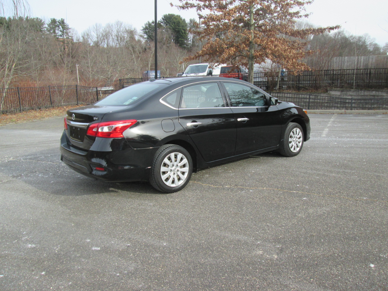 Nissan Sentra SV 4D Sedan 2017