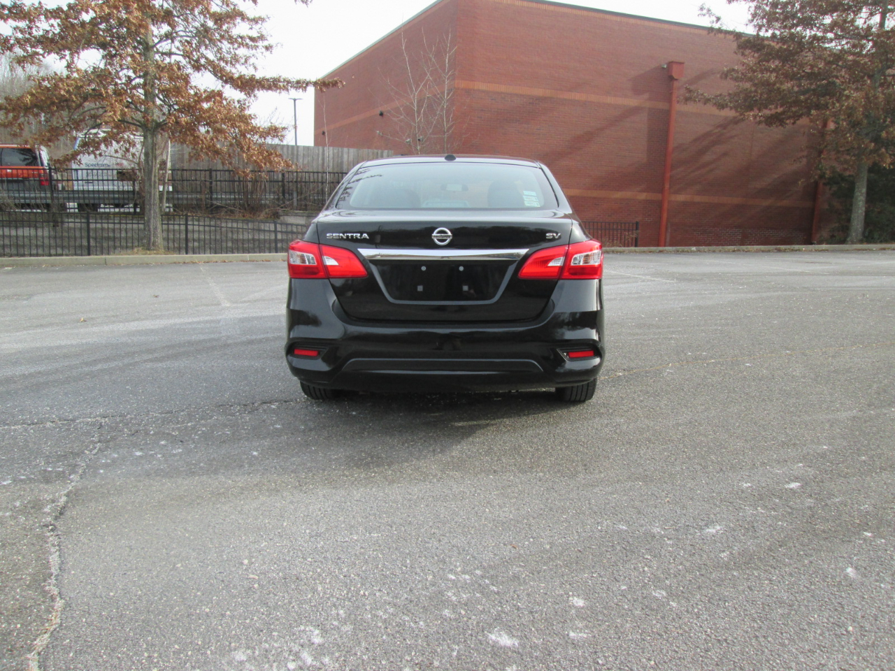 Nissan Sentra SV 4D Sedan 2017