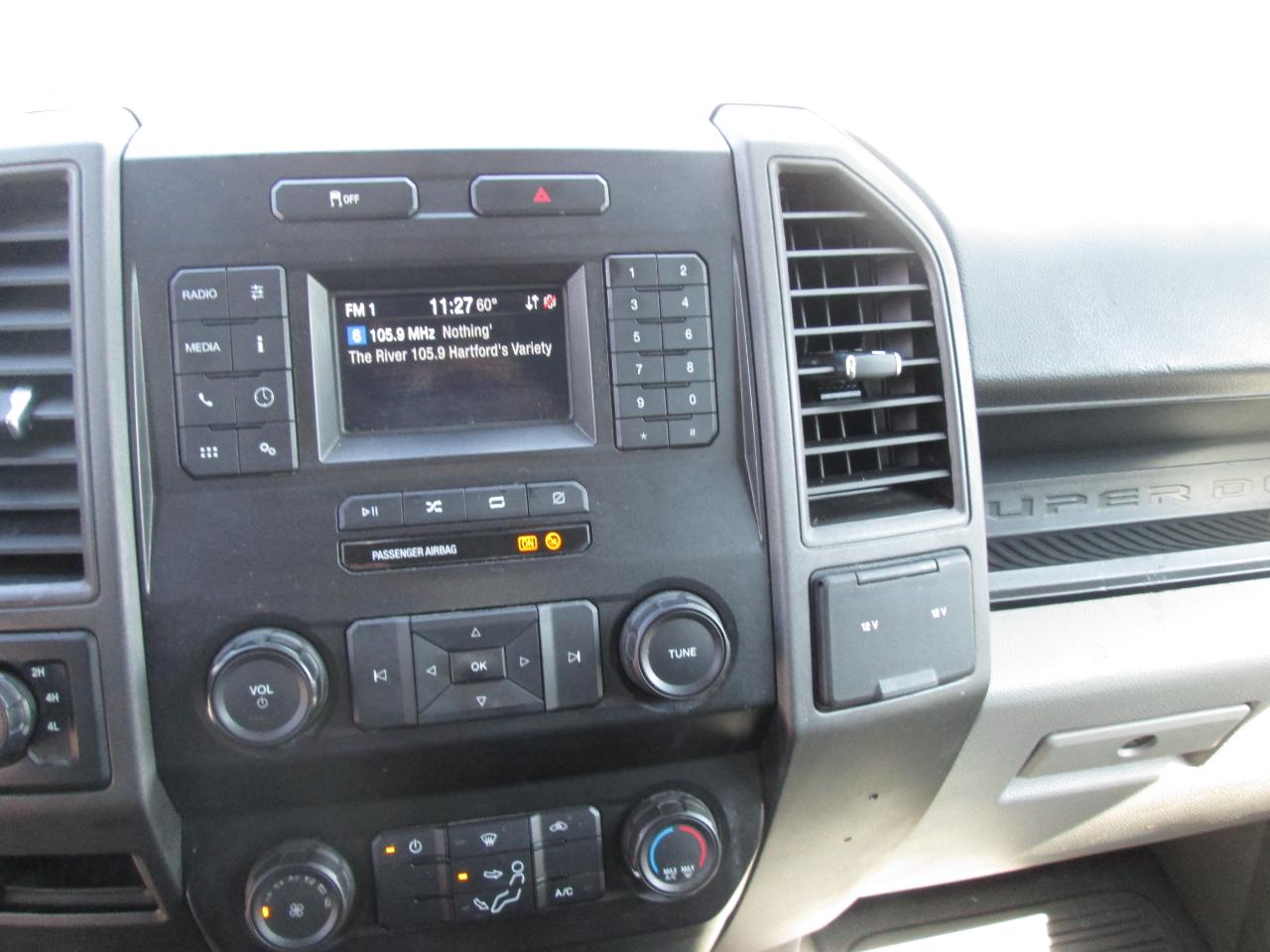 Ford F-250 SD XL Crew Cab 4WD 2022