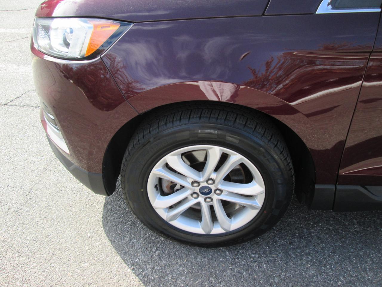 Ford Edge SEL AWD 2019