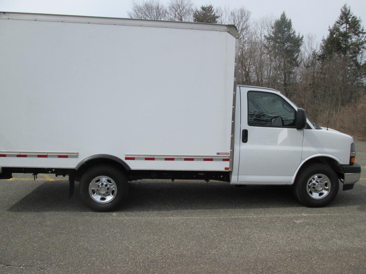 Chevrolet Express G3500 139" 2020