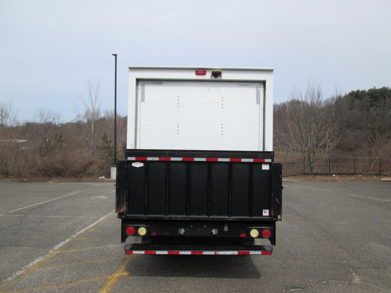 Chevrolet Express G3500 139" 2020