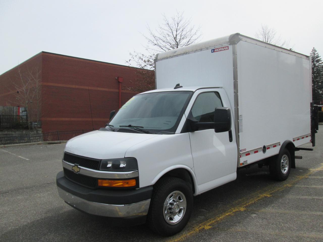 Chevrolet Express G3500 139" 2020