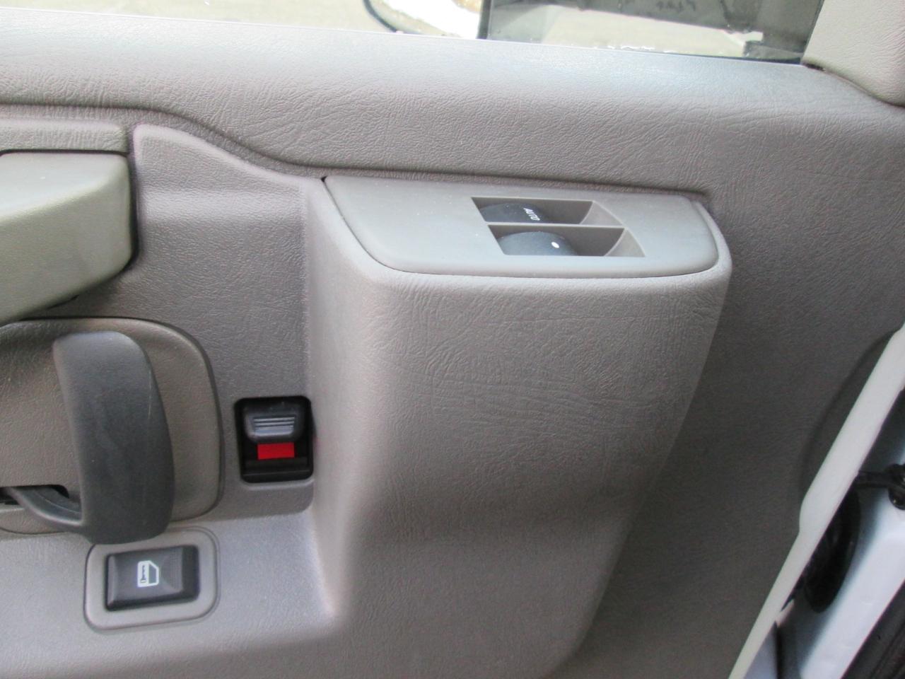 Chevrolet Express G3500 139" 2020