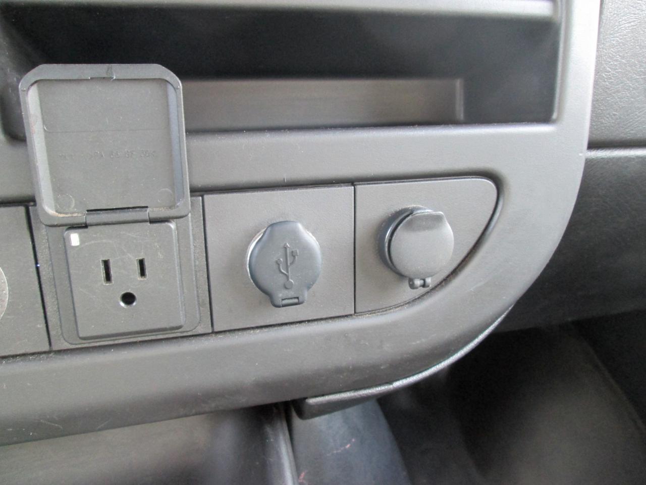 Chevrolet Express G3500 139" 2020