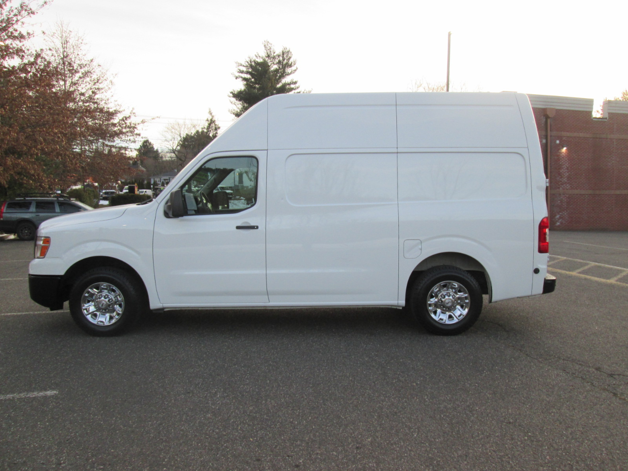 Nissan NV Cargo 2500 HD SV V6 High Roof 2018