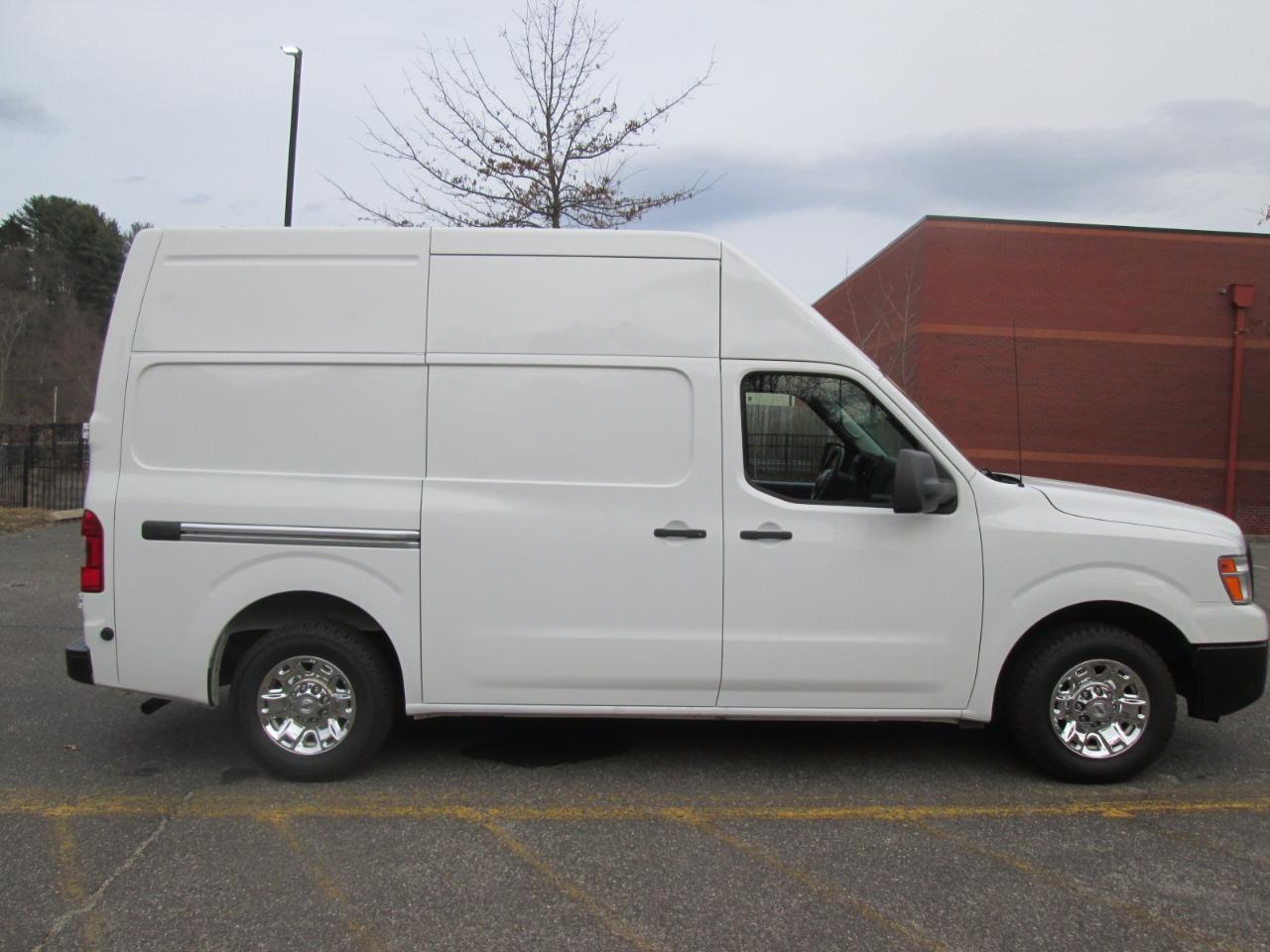 Nissan NV Cargo 2500 HD SV V6 High Roof 2018