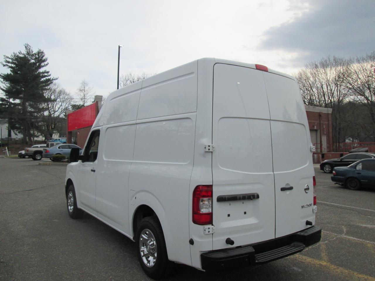 Nissan NV Cargo 2500 HD SV V6 High Roof 2018