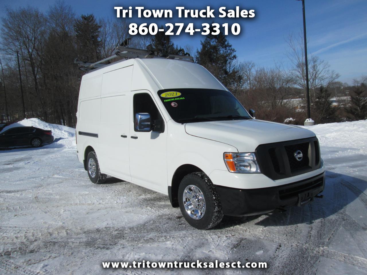 Nissan NV Cargo 2500 HD SV V8 High Roof 2021