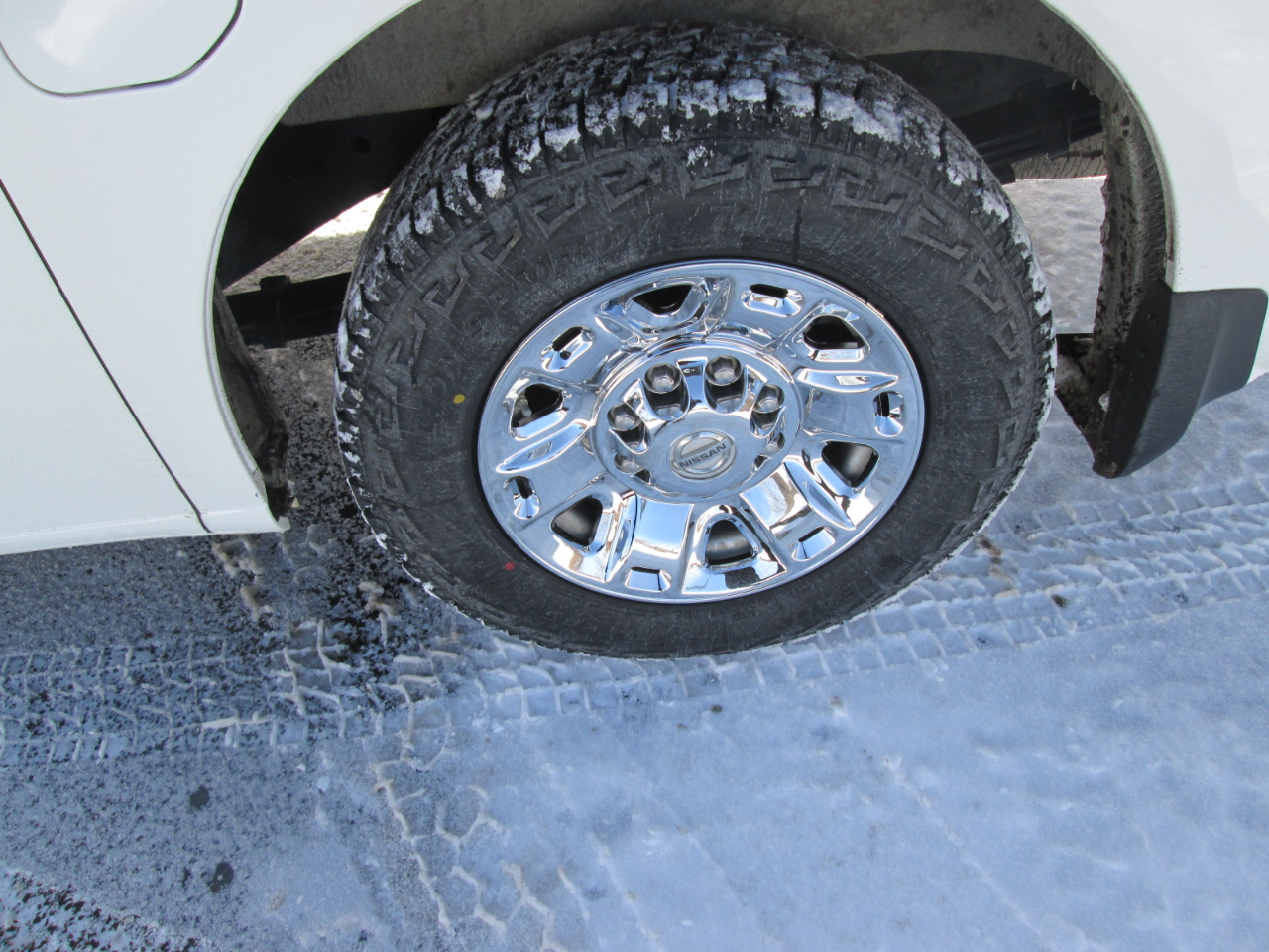 Nissan NV Cargo 2500 HD SV V8 High Roof 2021