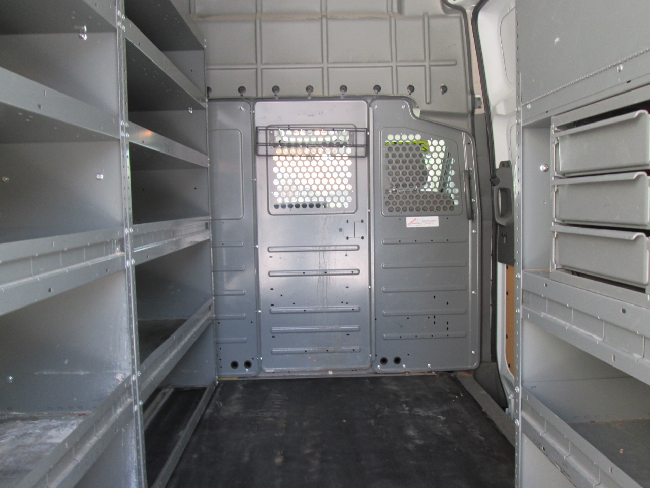 Nissan NV Cargo 2500 HD SV V8 High Roof 2021