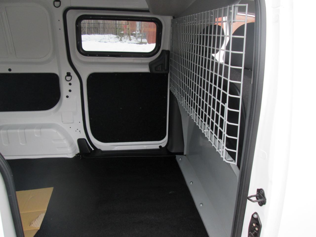 Nissan NV200 SV 2021