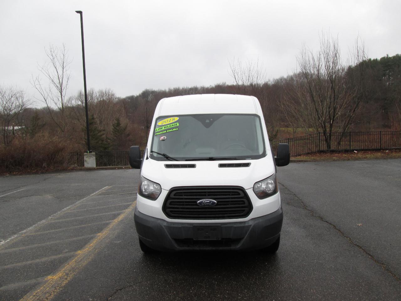 Ford Transit 250 Van Med. Roof w/Sliding Pass. 130-in. WB 2018