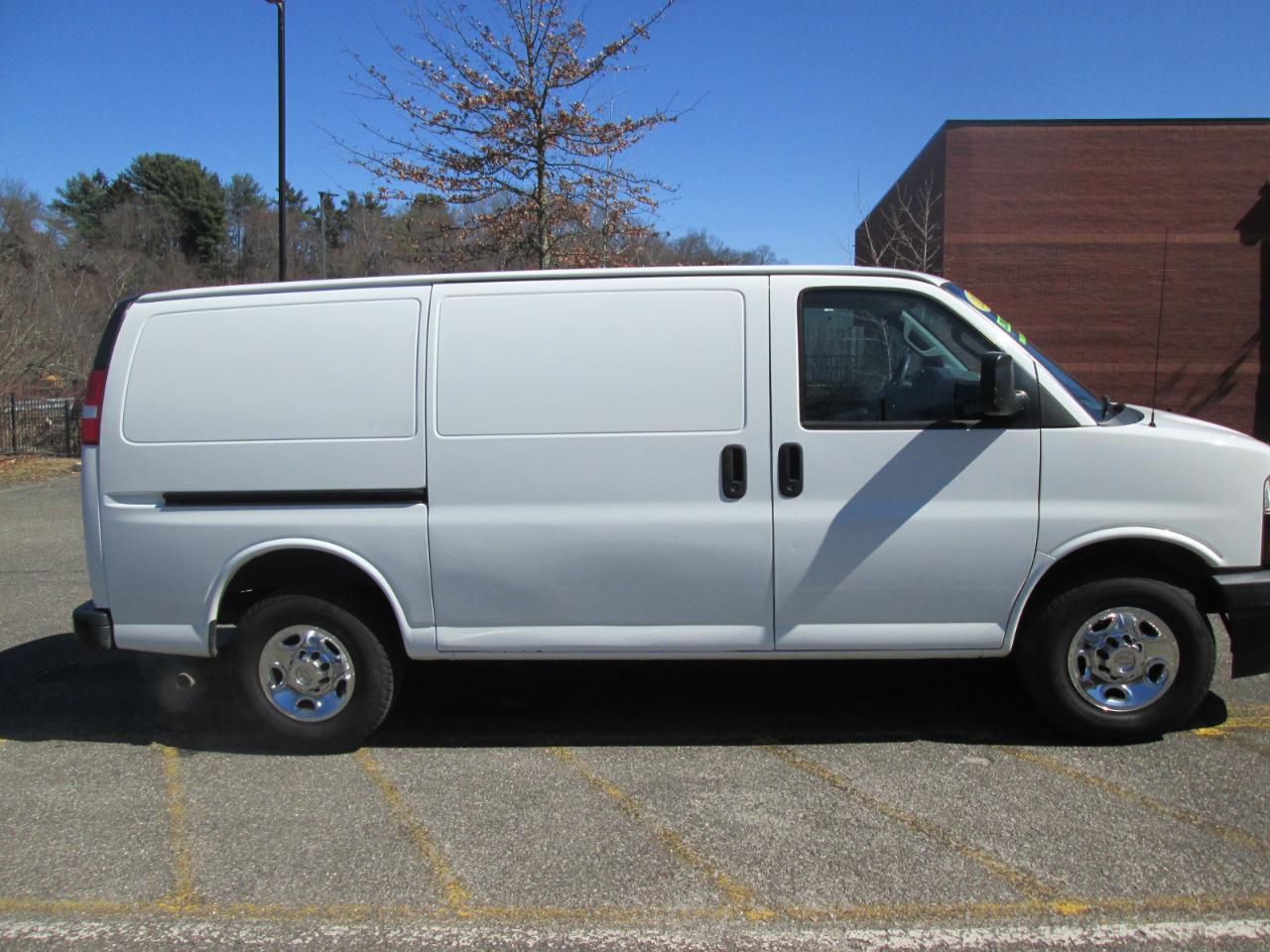 Chevrolet Express 2500 Cargo 2020