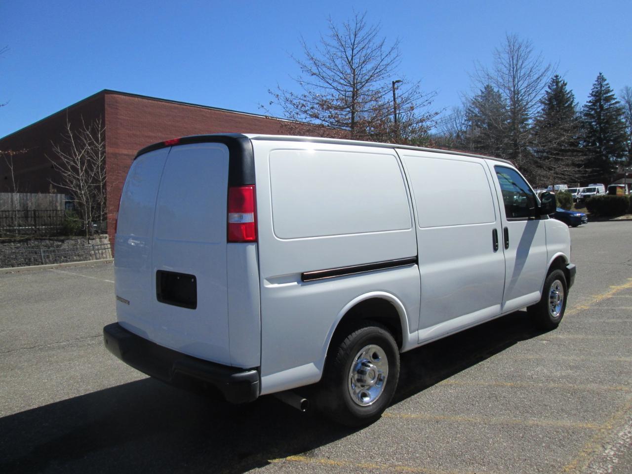 Chevrolet Express 2500 Cargo 2020