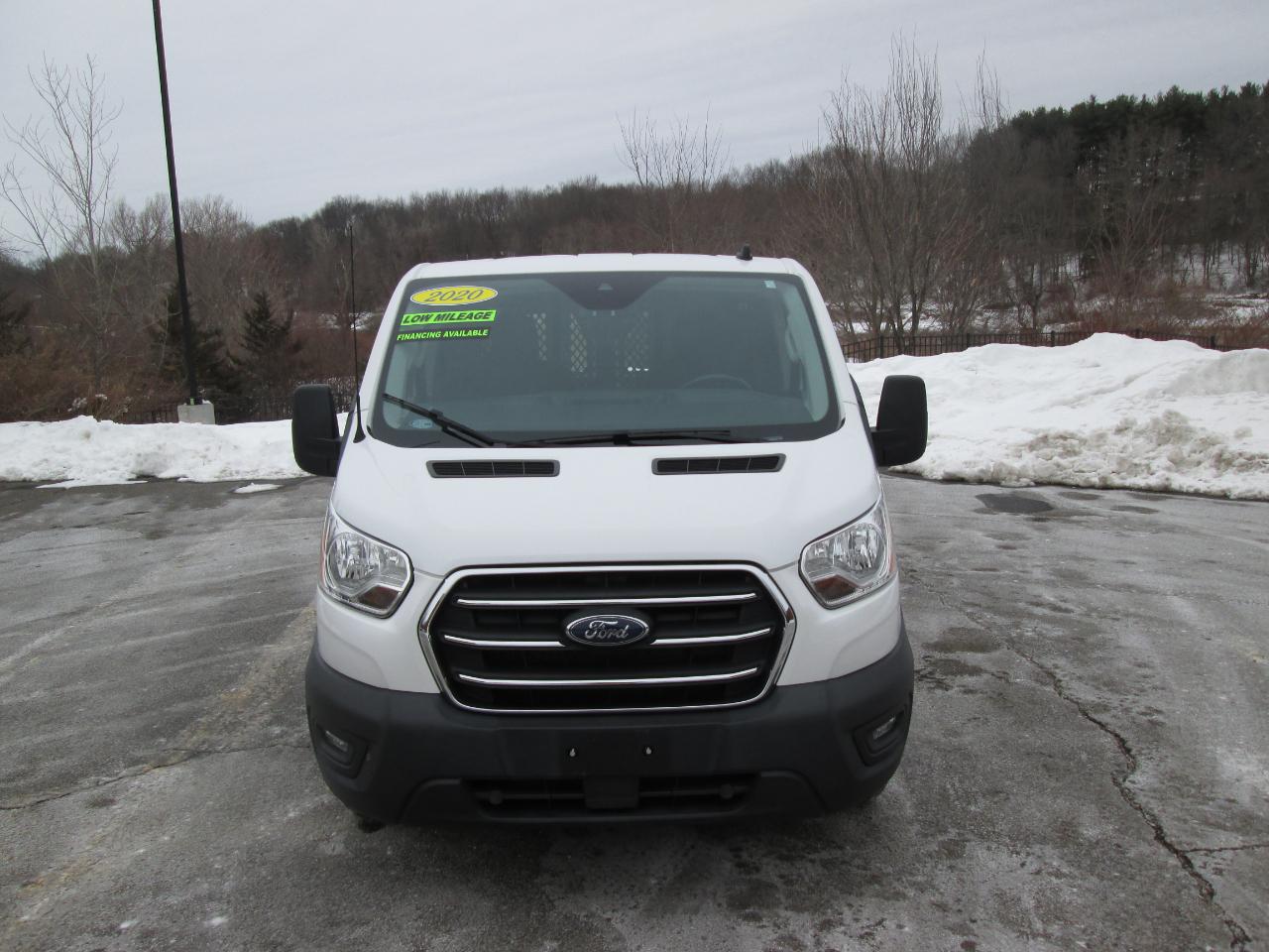 Ford Transit 250 Van Low Roof w/Sliding Pass. 130-in. WB 2020