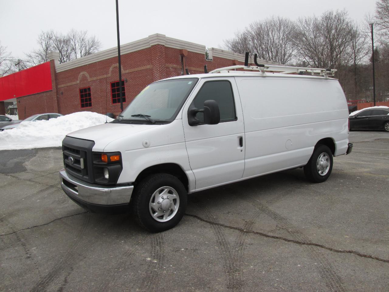 Ford Econoline E-150 2013
