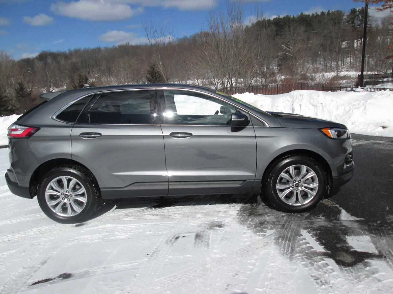 Ford Edge Titanium 2024