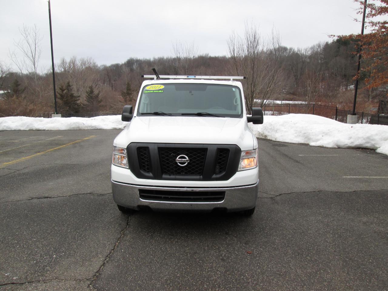 Nissan NV Cargo 2500 HD S V6 2021