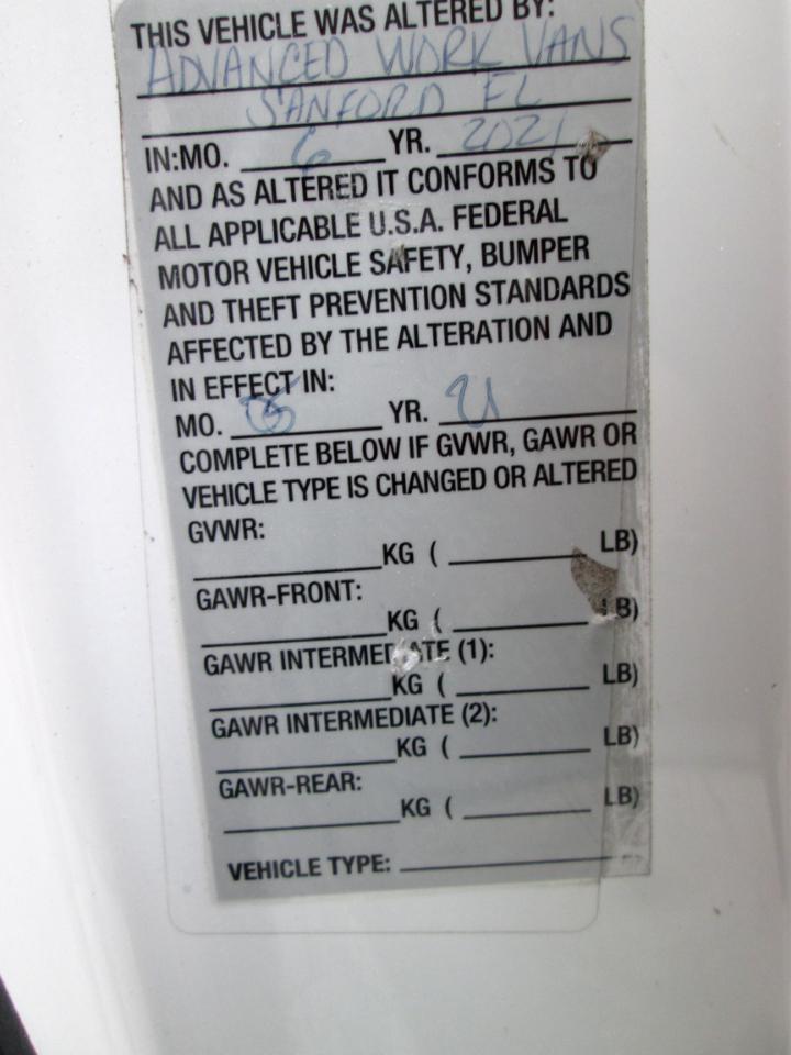 Nissan NV Cargo 2500 HD S V6 2021