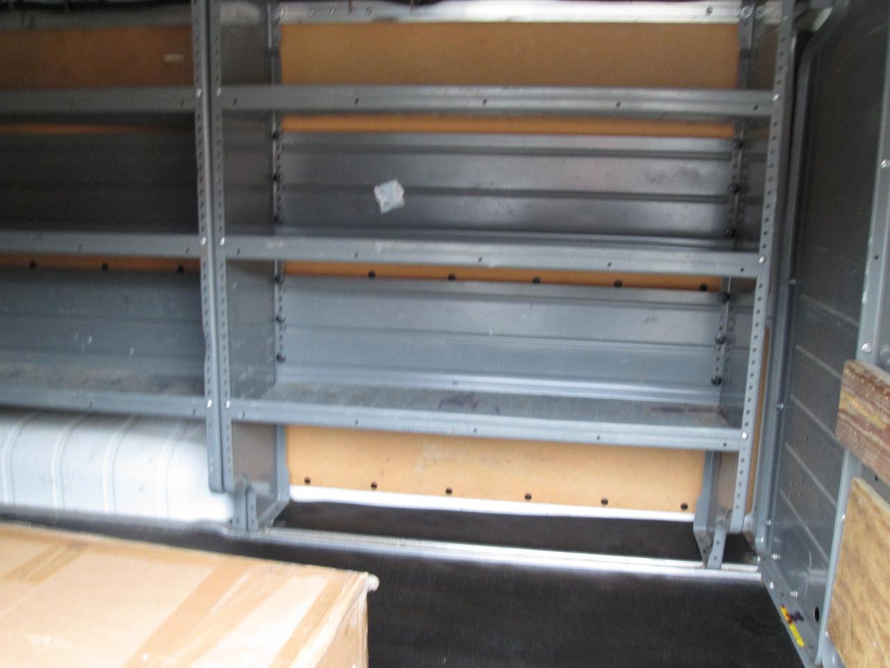 Nissan NV Cargo 2500 HD S V6 2021