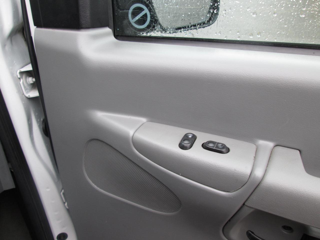 Ford Econoline E-150 XLT 2008