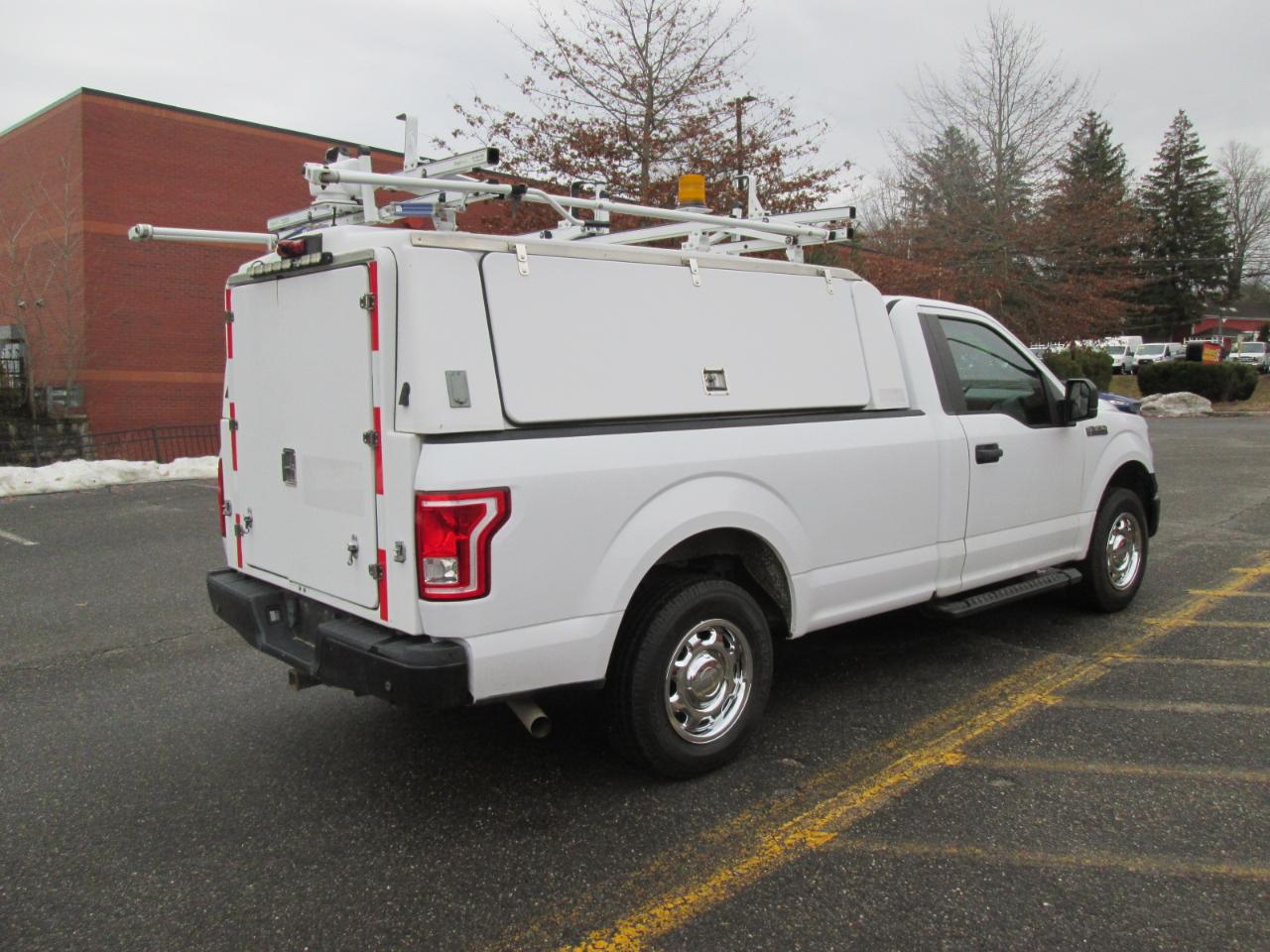 Ford F-150 XL 8-ft. Bed 4WD 2017