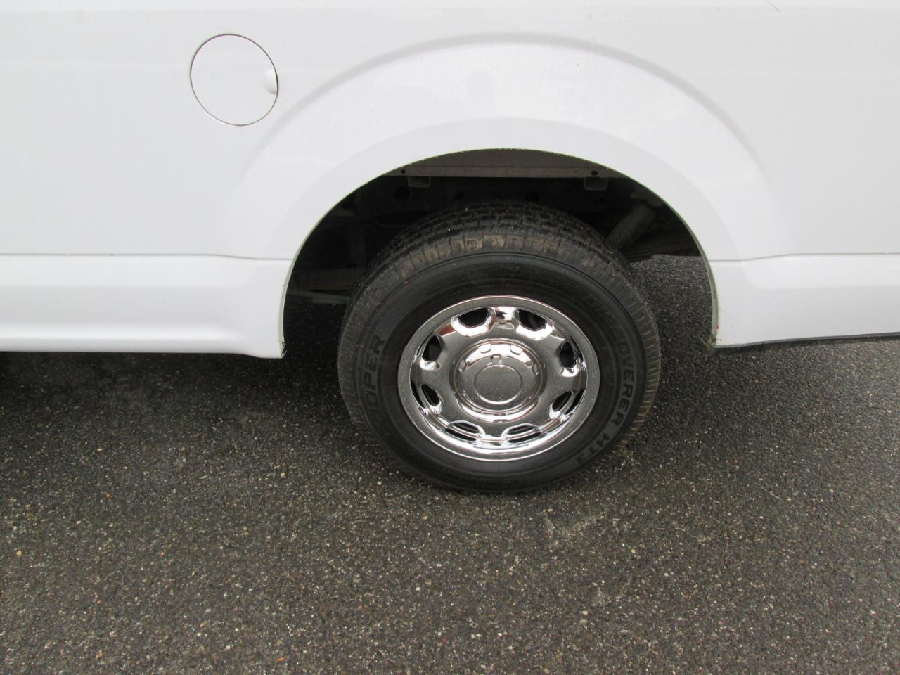 Ford F-150 XL 8-ft. Bed 4WD 2017