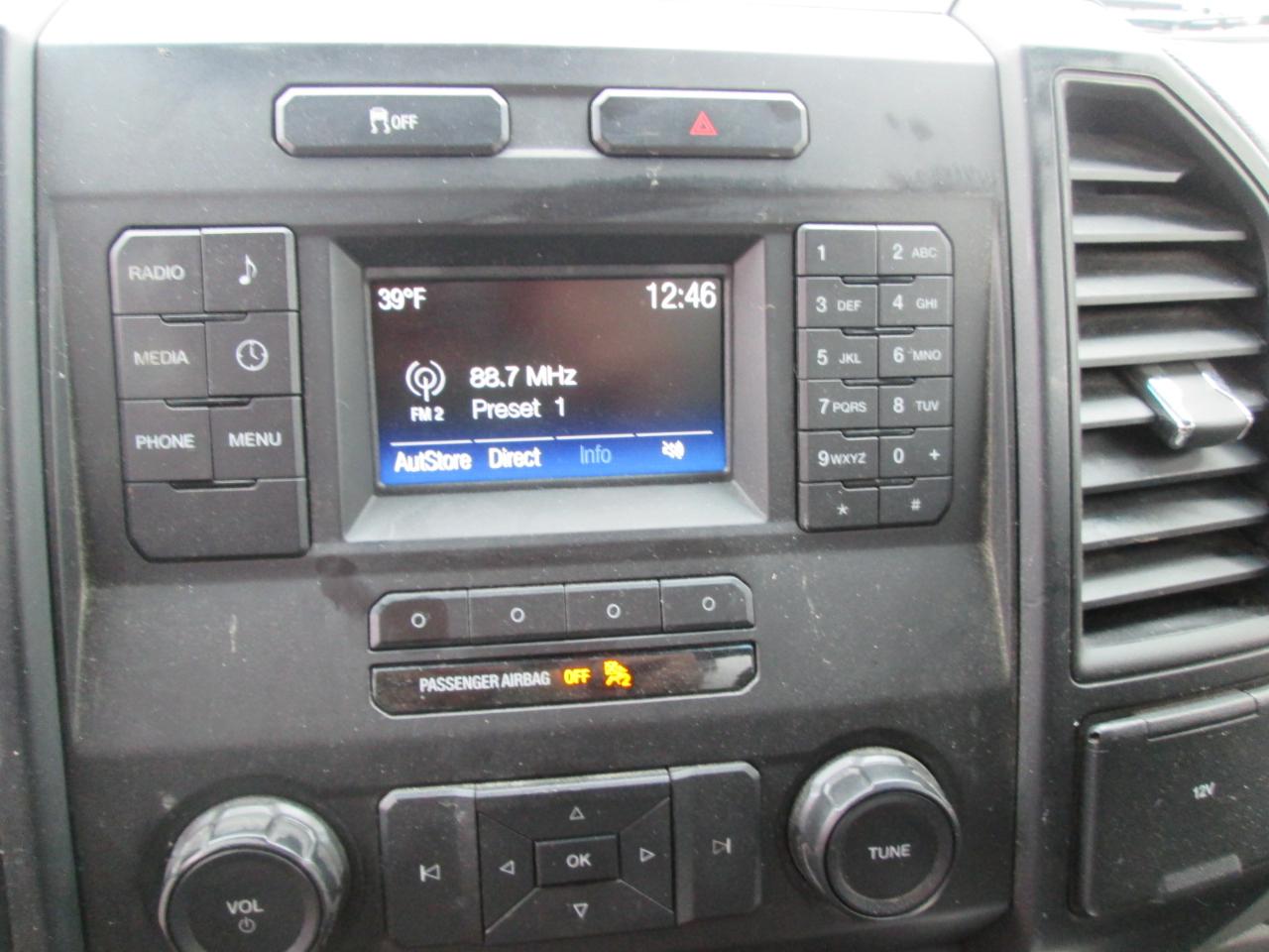 Ford F-150 XL 8-ft. Bed 4WD 2017