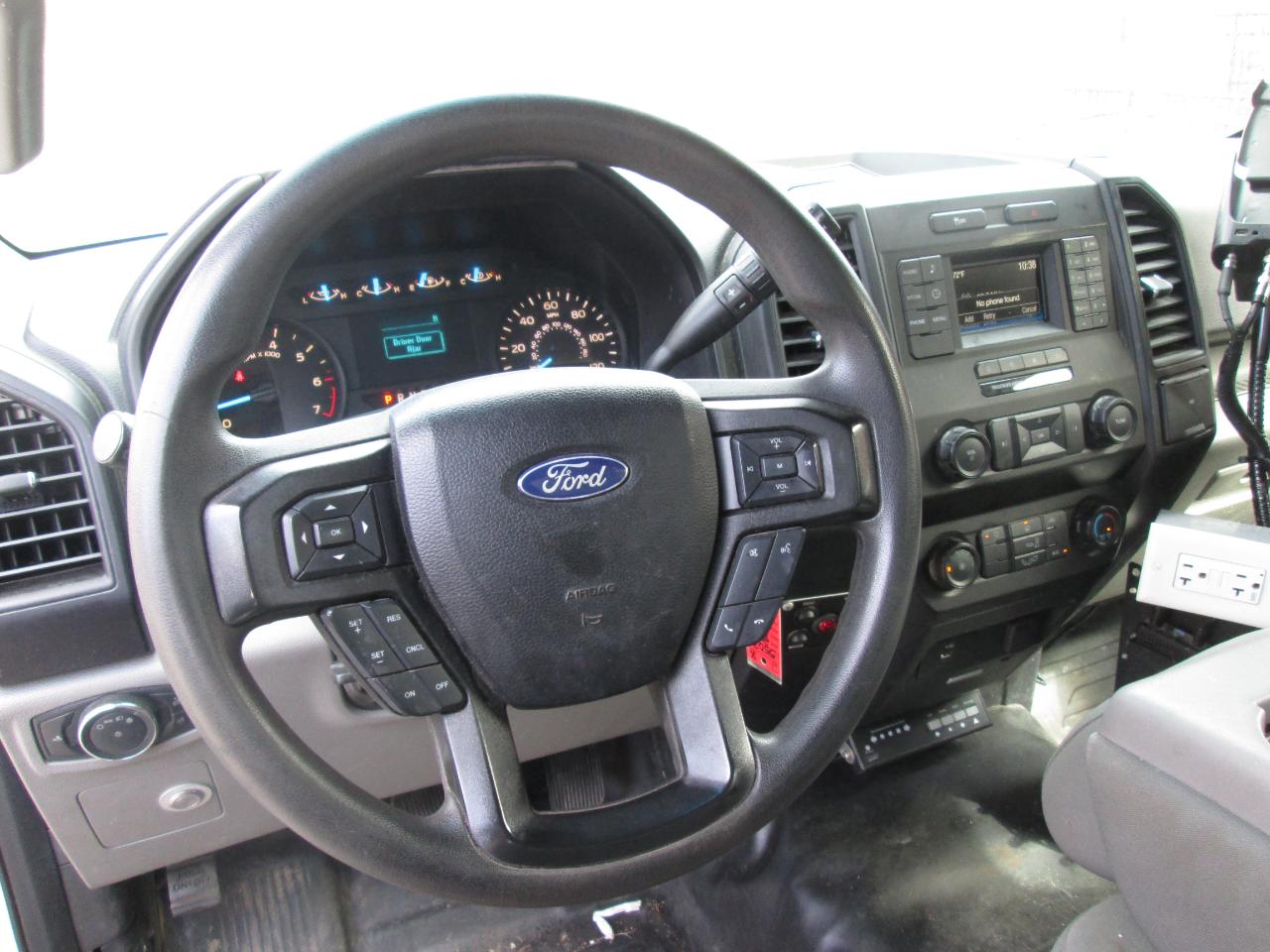 Ford F-150 XL 8-ft. Bed 4WD 2017