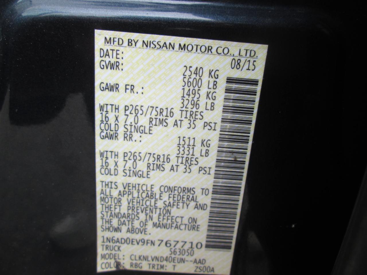 Nissan Frontier PRO-4X Crew Cab 5AT 4WD 2015