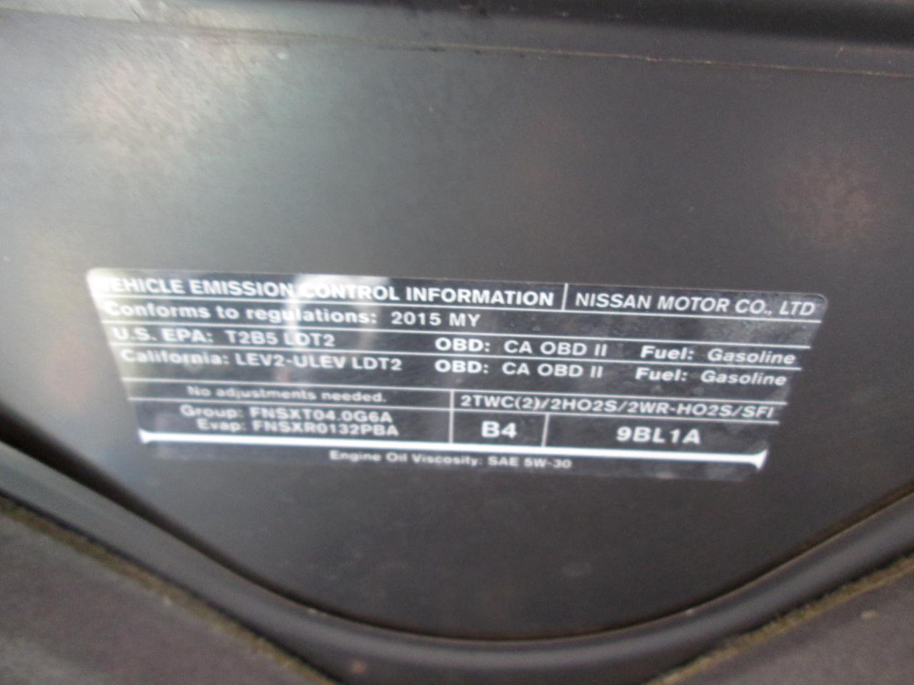 Nissan Frontier PRO-4X Crew Cab 5AT 4WD 2015