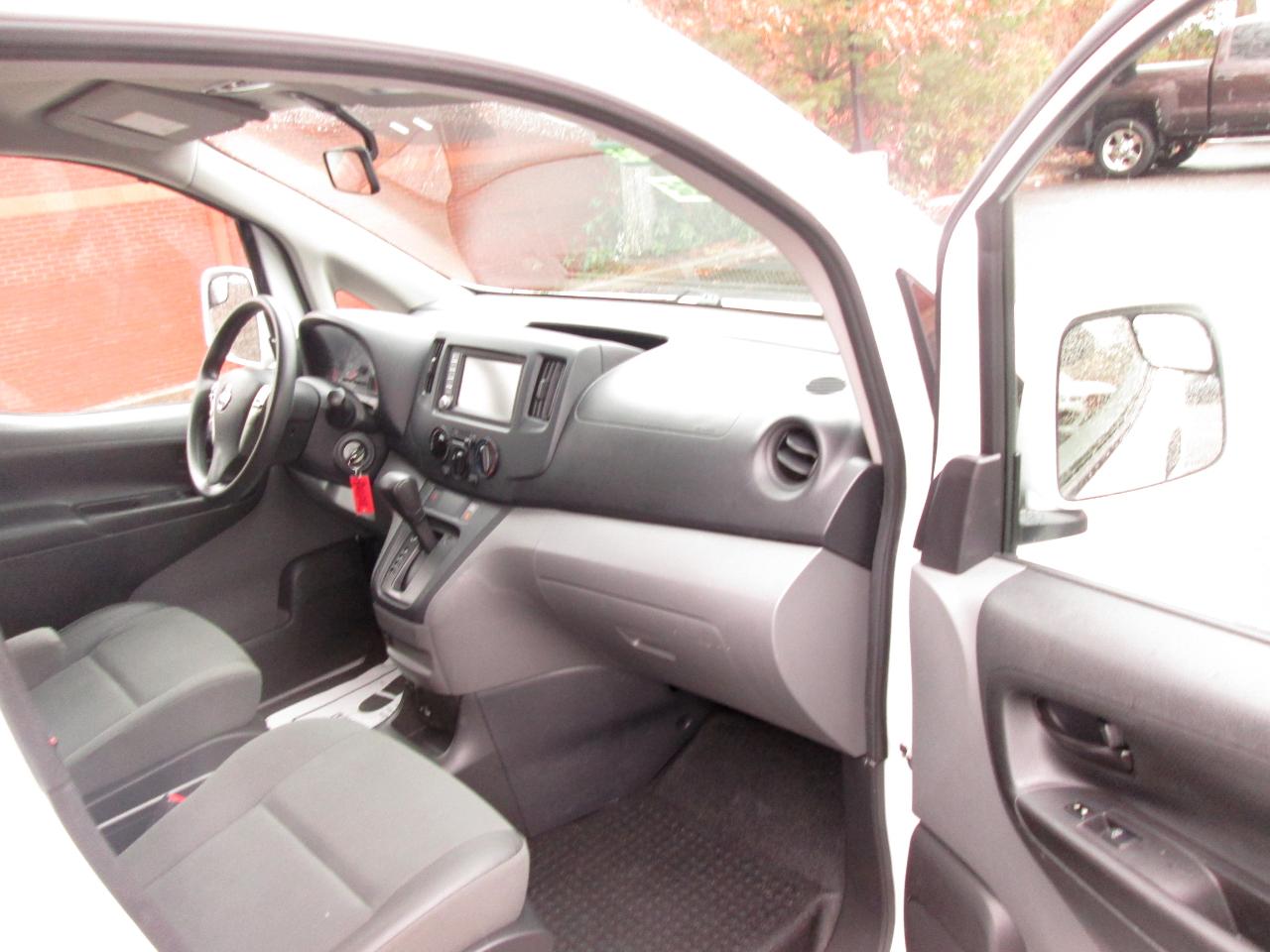 Nissan NV200 SV 2021