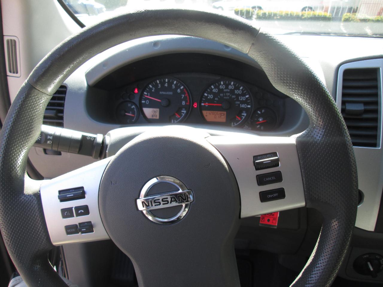 Nissan Frontier SV Crew Cab 5AT 4WD 2019