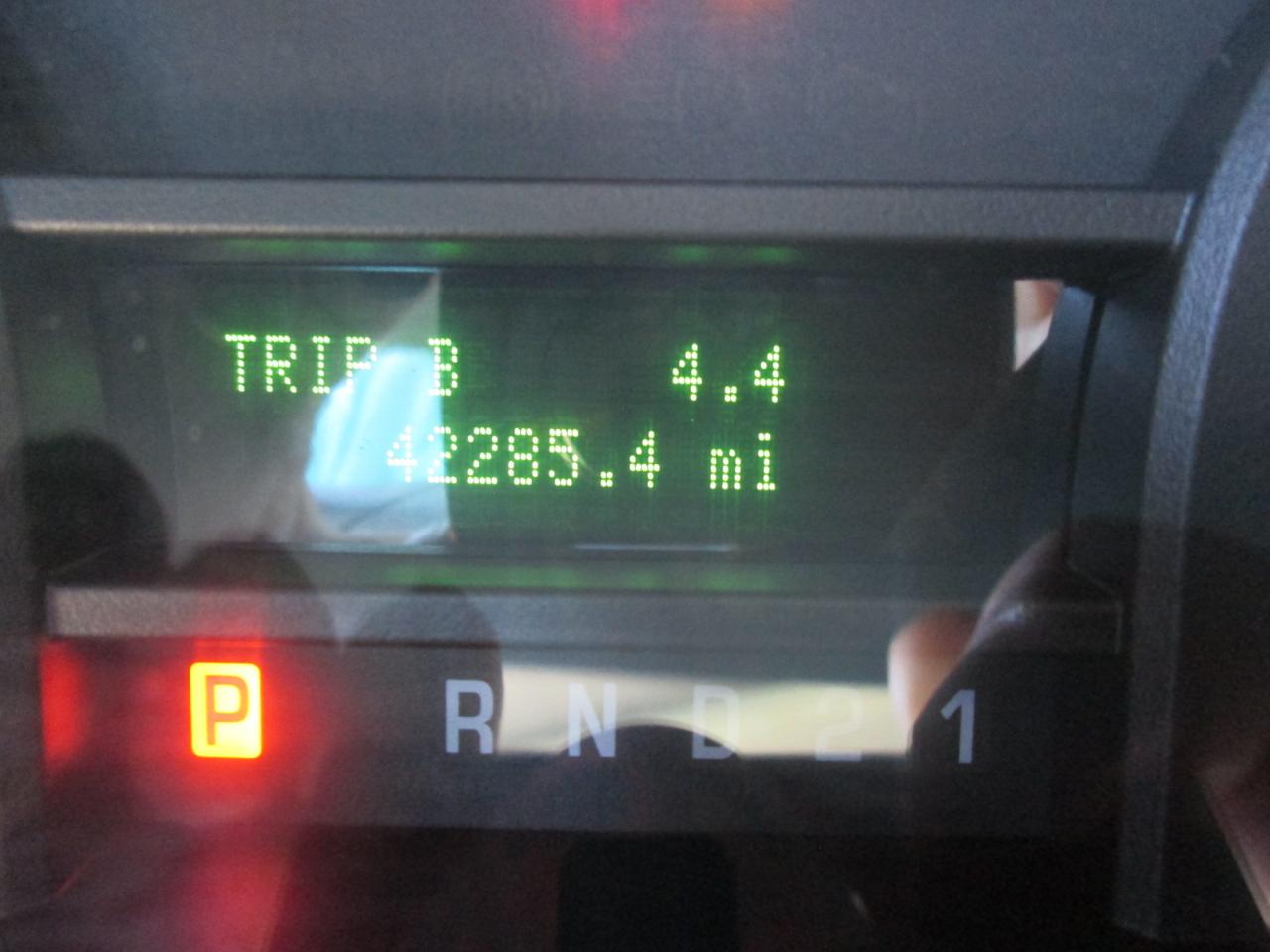 Ford Econoline E-350 XL Super Duty 2010