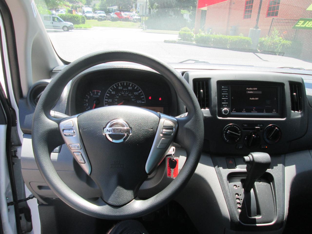 Nissan NV200 SV 2021