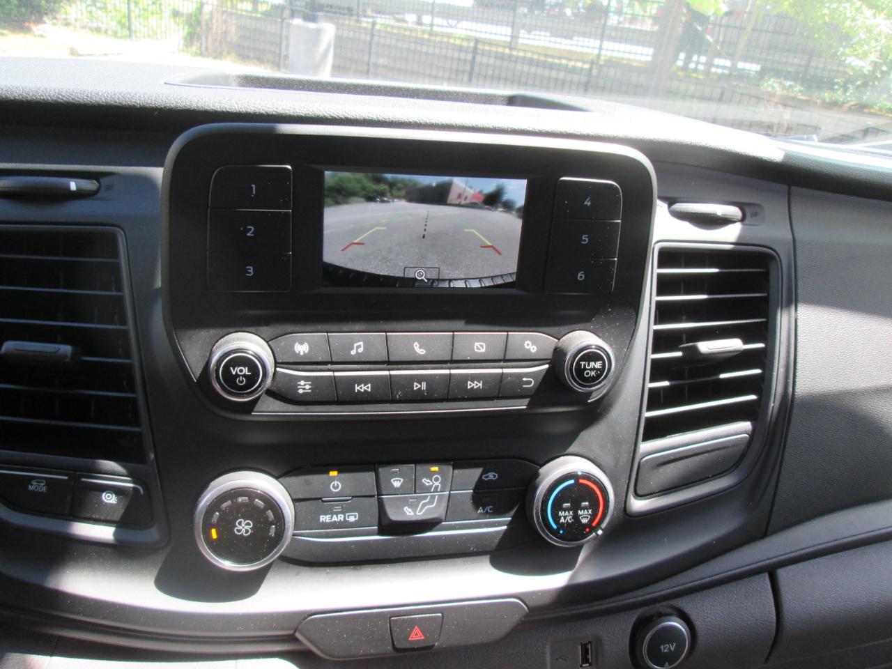 Ford Transit 150 Van Low Roof w/Sliding Pass. 148-in. WB 2023