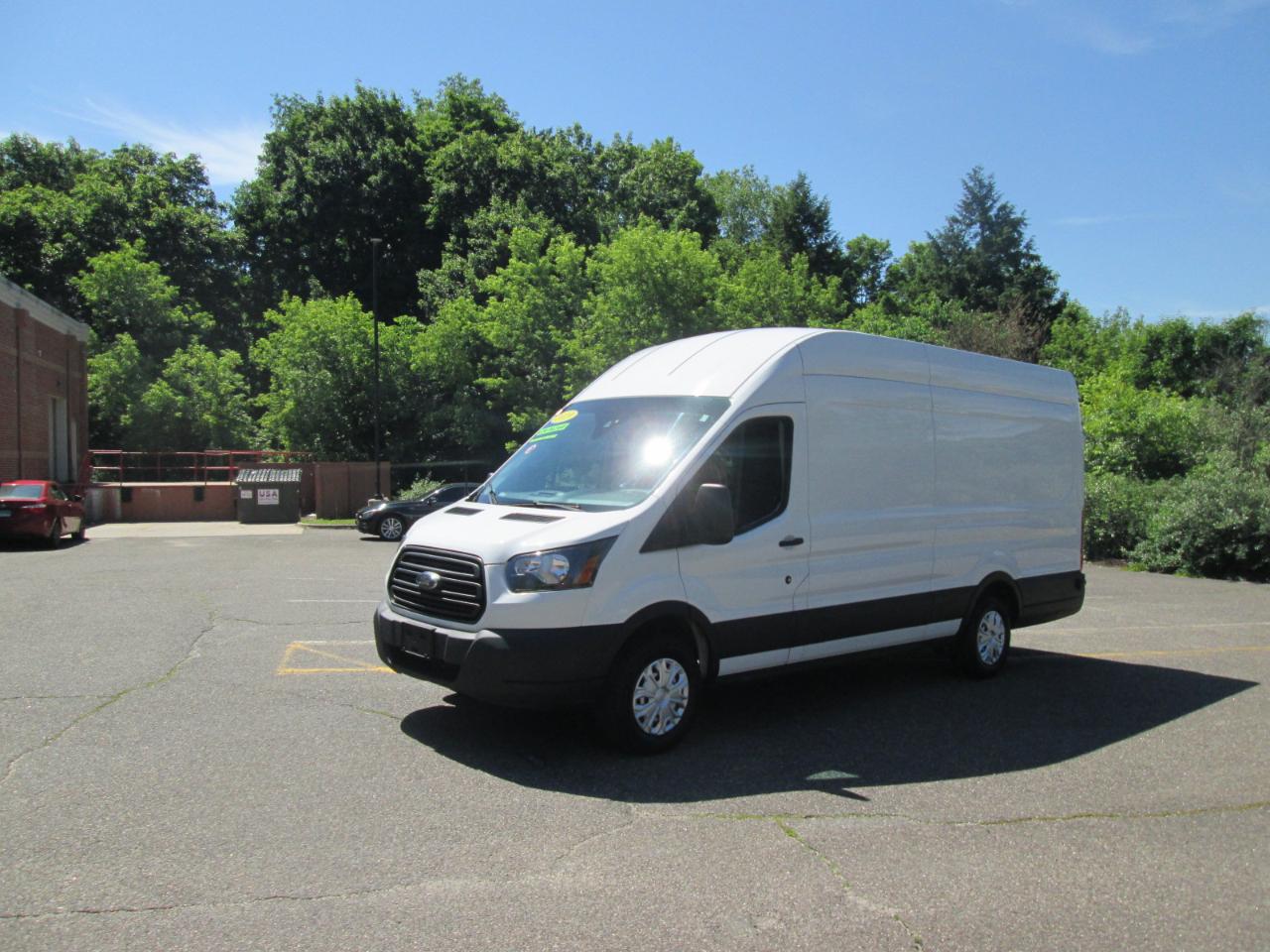 Ford Transit 250 Van High Roof w/Sliding Pass. 148-in. WB EL 2019