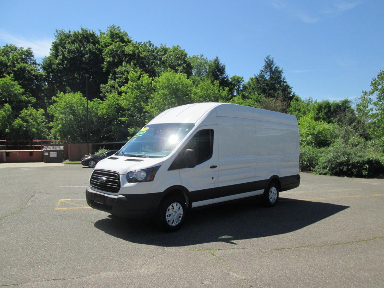 Ford Transit 250 Van High Roof w/Sliding Pass. 148-in. WB EL 2019
