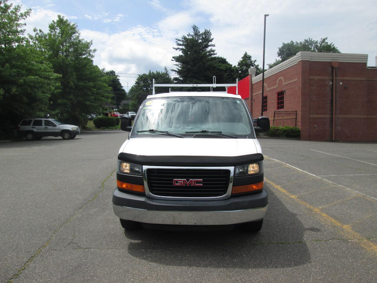 GMC Savana G2500 Cargo 2015