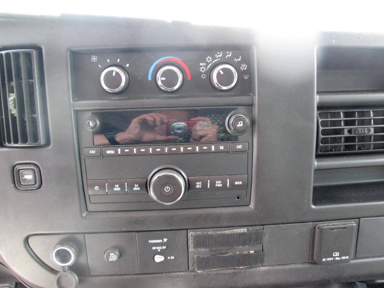 GMC Savana G2500 Cargo 2015