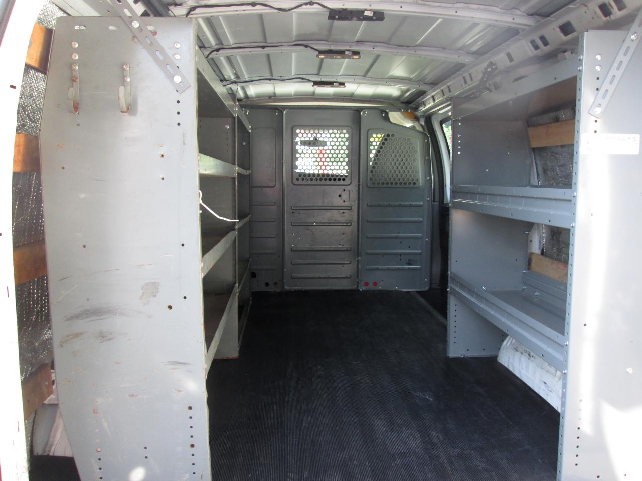 GMC Savana G2500 Cargo 2015