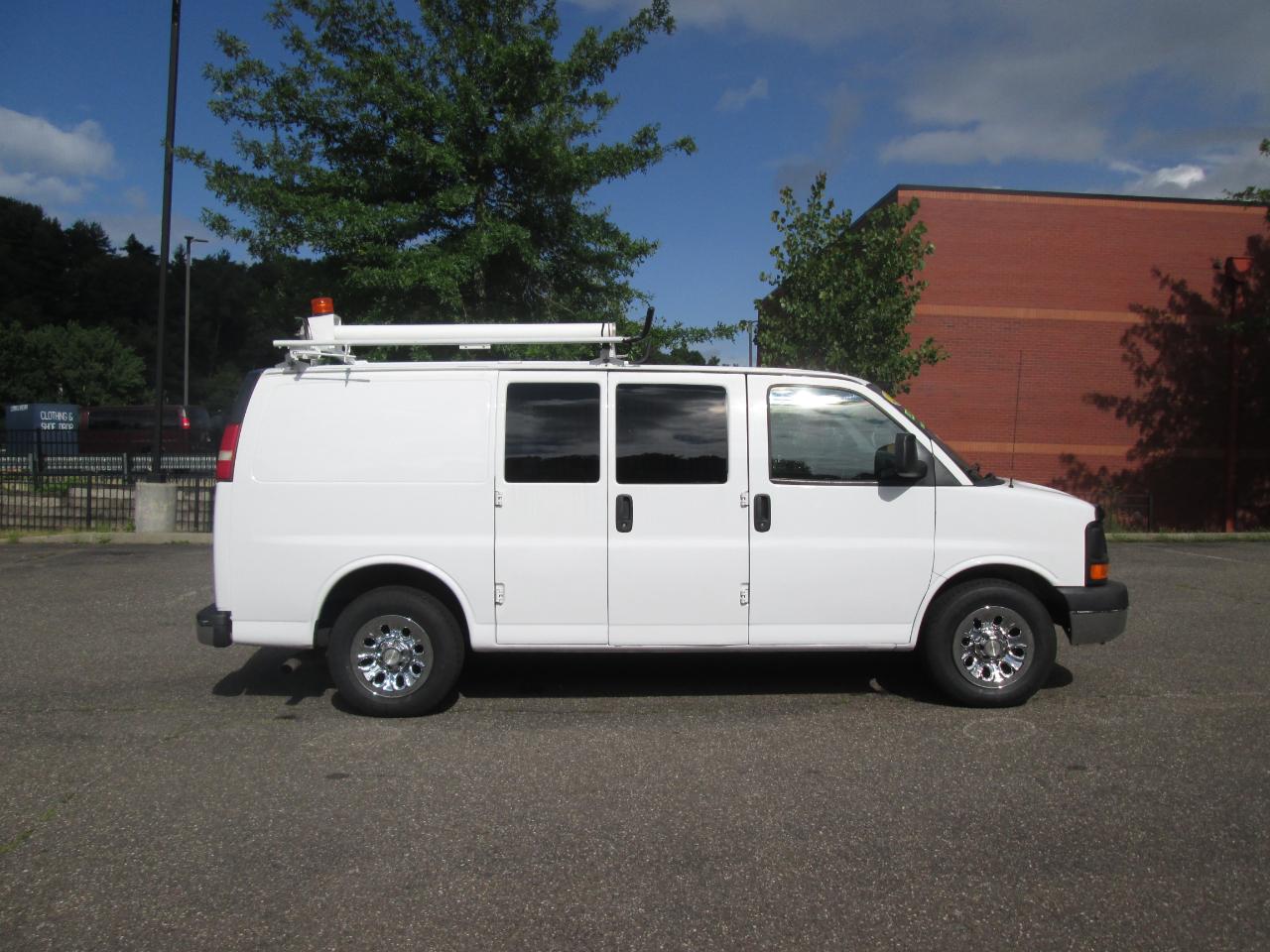 Chevrolet Express 1500 Cargo 2013