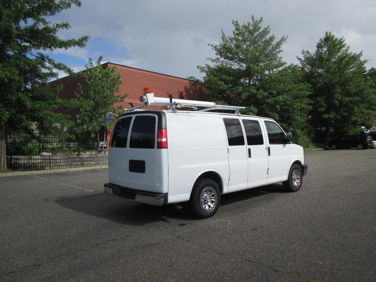 Chevrolet Express 1500 Cargo 2013