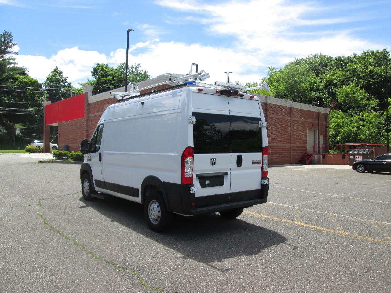 RAM Promaster 1500 High Roof 136-in. WB 2021