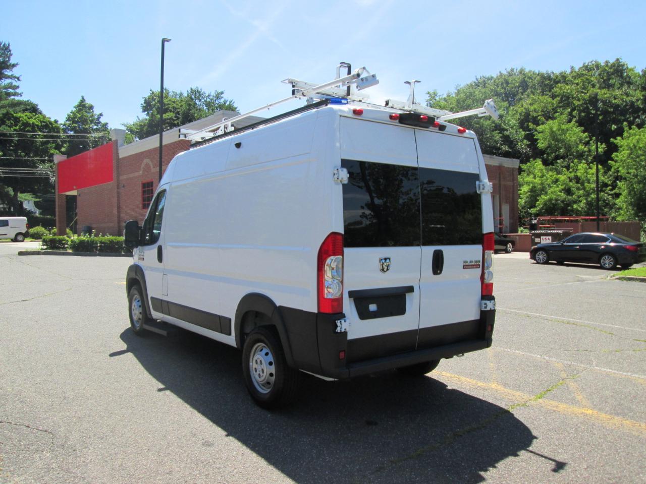 RAM Promaster 1500 High Roof 136-in. WB 2021