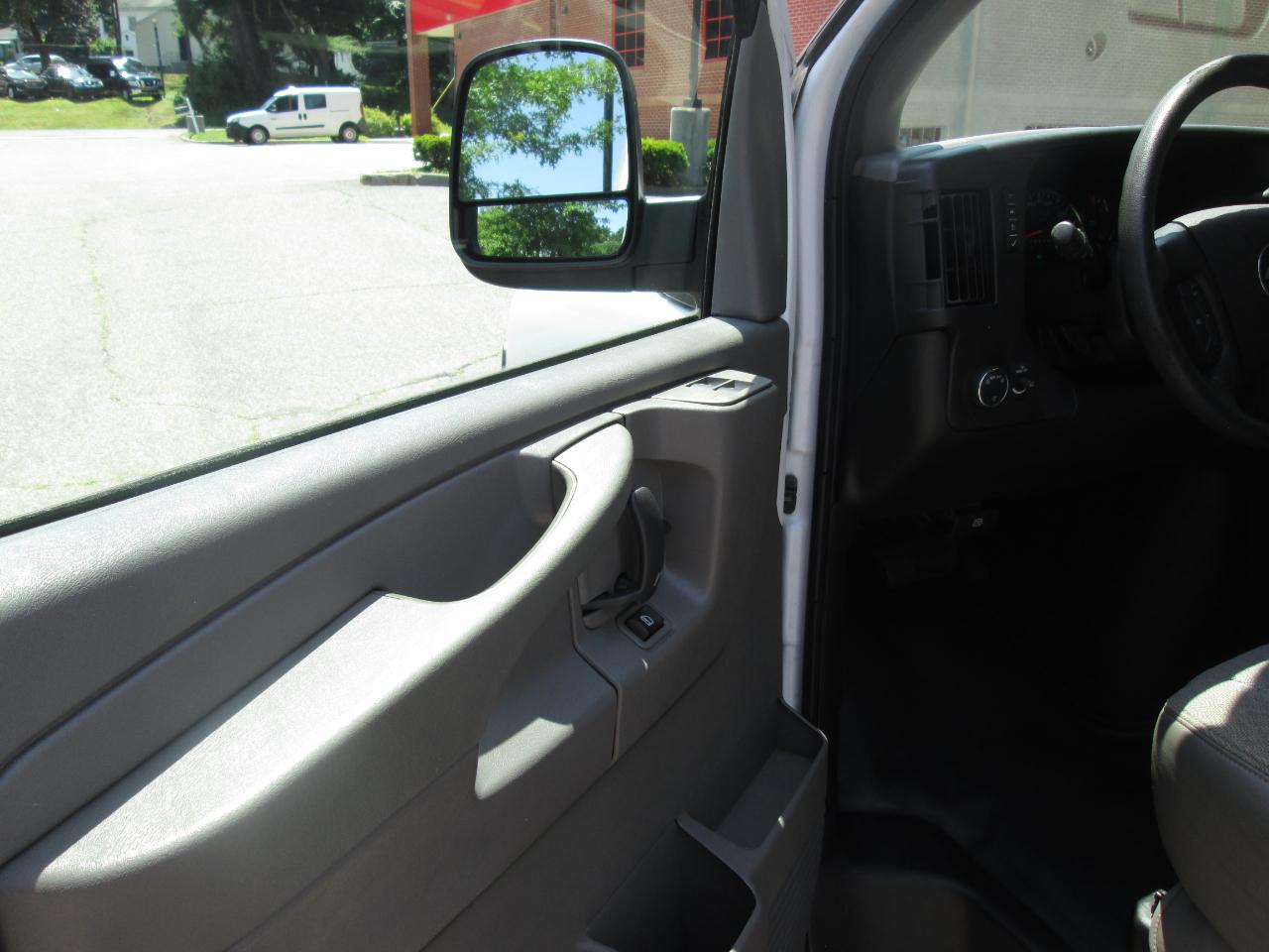 Chevrolet Express 2500 Cargo FFV 2015