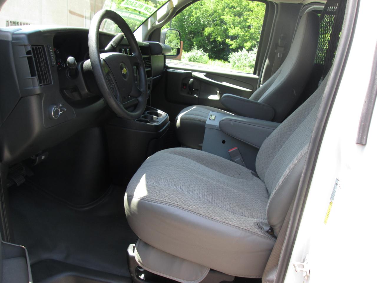 Chevrolet Express 2500 Cargo FFV 2015
