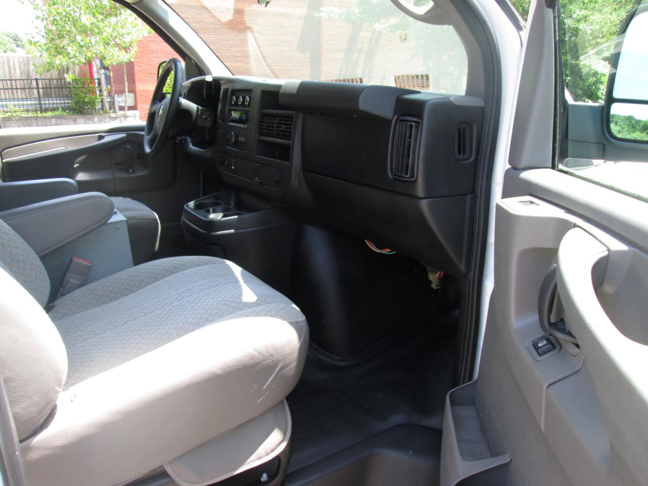 Chevrolet Express 2500 Cargo FFV 2015